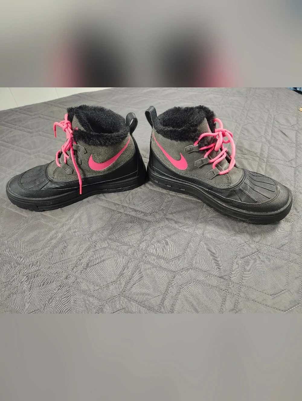 Nike ACG Woodside Chukka 2 boots Water-resistant rubber base Size 6Y/ Womens 7.5